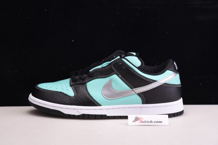 nike dunk sb low diamond S*pply co. "t*f*ny" 304292-402