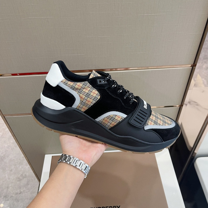 bur*berry sneakers